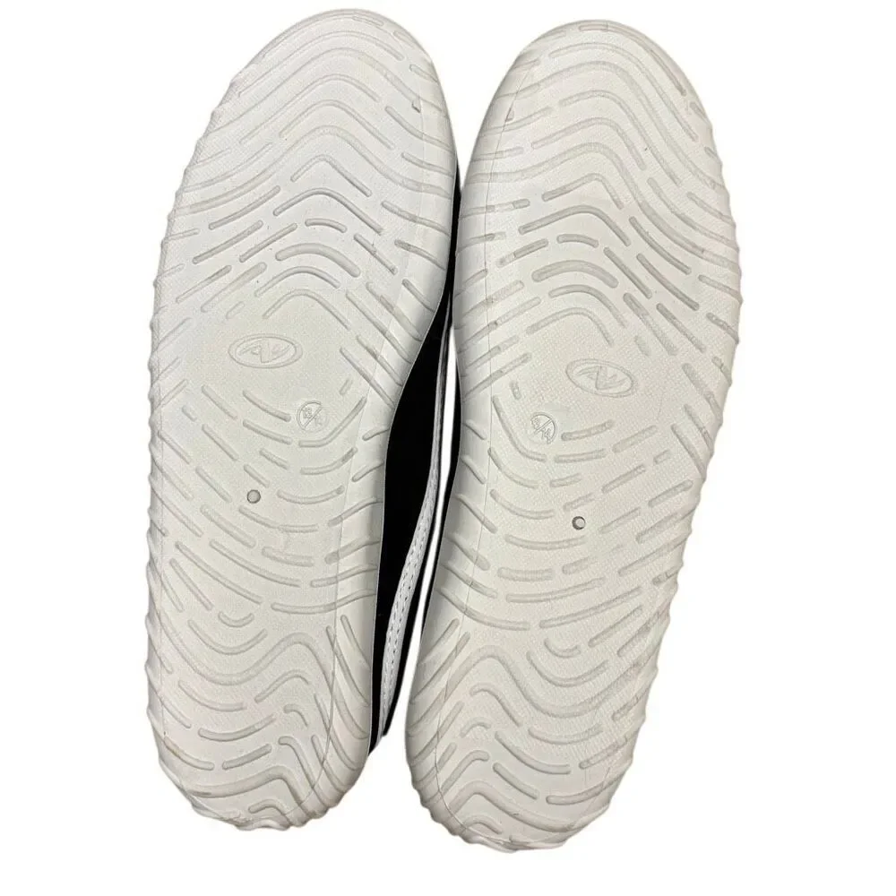 Athletic Works Size 13/14 Black & White Water Swim Shoes NWOT